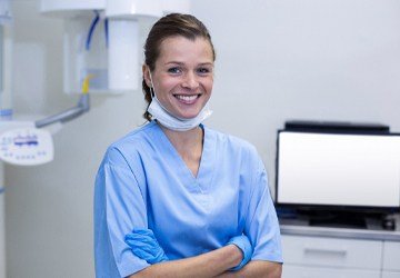 Dental assistant