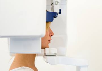 Woman receiving 3D cone beam scan